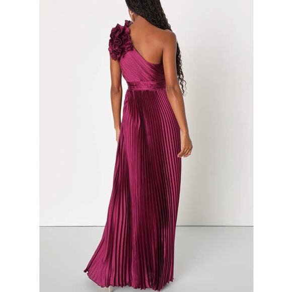 LULU'S SZ XS Purple Radiant Affair Pleated One-Shoulder Maxi Dress NEW B122 - Picture 2 of 10